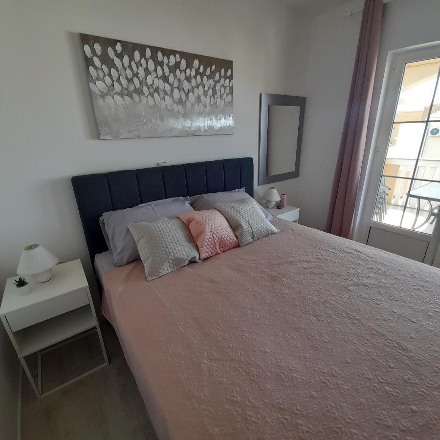 Apartments Filipovic Biograd Na Moru Εξωτερικό φωτογραφία